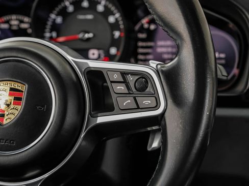 Used 2021 Porsche Cayenne image 20