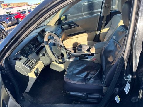Used 2015 Honda Accord LX image 5