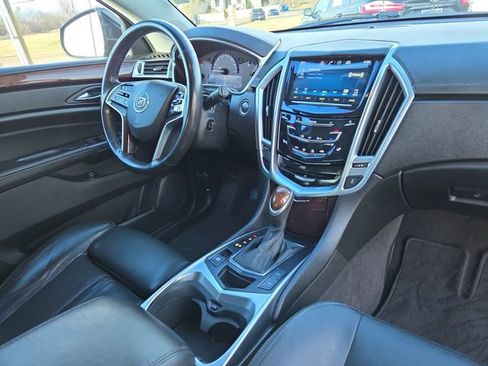 Used 2014 Cadillac SRX Luxury image 19