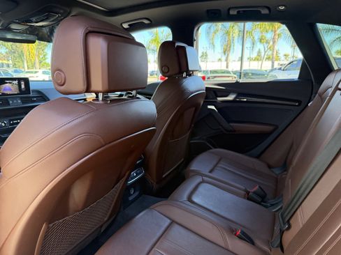 Used 2018 Audi Q5 2.0T Premium Plus w/ Premium Plus Package image 16