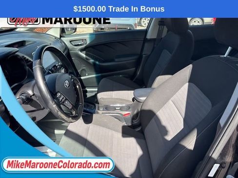 Used 2018 Kia Forte S FWD image 11
