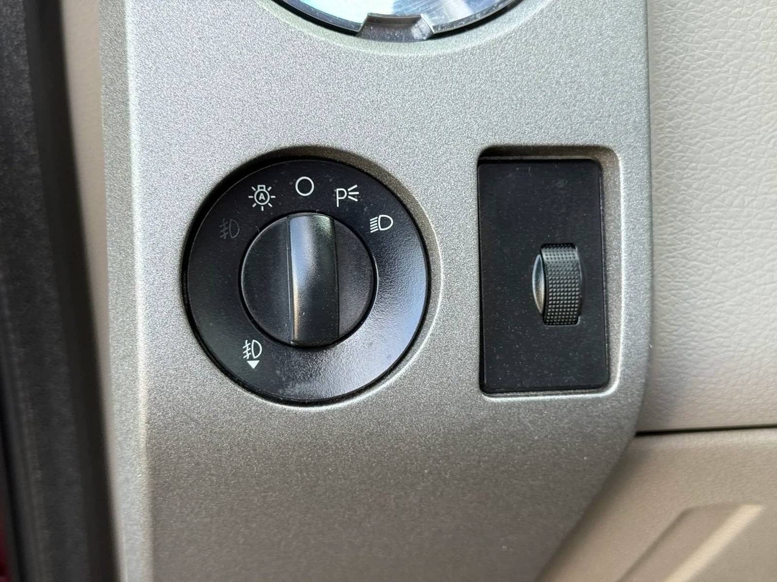 Used 2008 Ford F250 Lariat AWD/4WD image 28