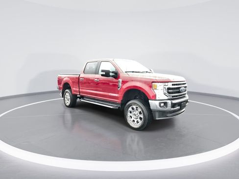 Used 2021 Ford F250 Lariat w/ Chrome Package image 2