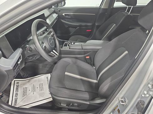 Certified 2025 Hyundai Sonata SEL AWD/4WD image 11