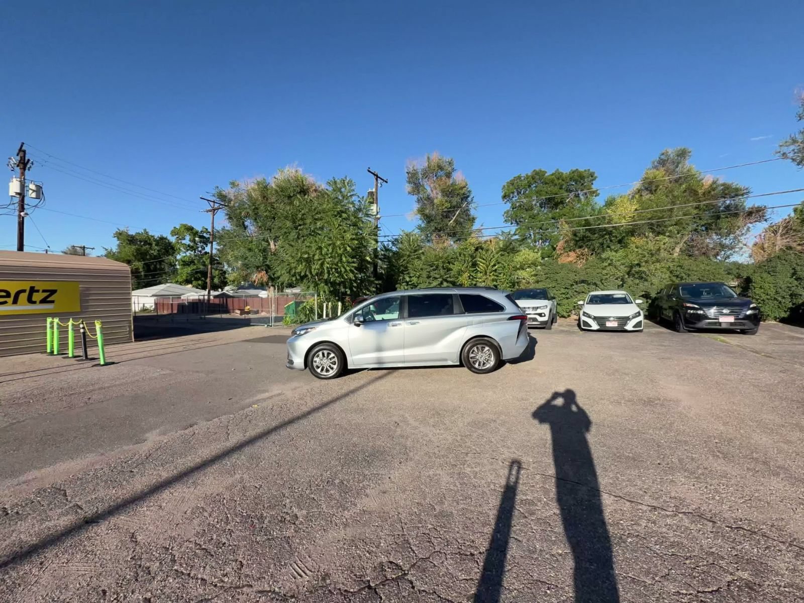 Used 2025 Toyota Sienna XLE FWD image 14