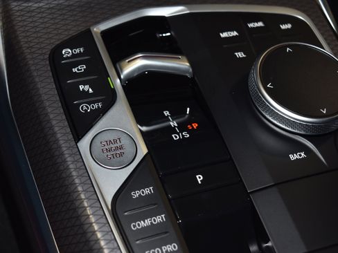 New 2026 BMW 330i xDrive Sedan w/ Premium Package image 14