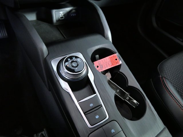 Certified 2025 Ford Escape ST-Line AWD/4WD image 20