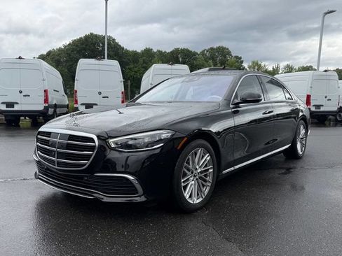 Certified 2022 Mercedes-Benz S 580 4MATIC Sedan image 3