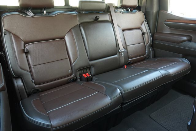 Used 2023 GMC Sierra 1500 Denali w/ Denali Reserve Package AWD/4WD image 40