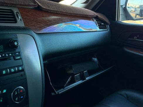 Used 2008 GMC Yukon SLT w/ SLT Preferred Equipment Group image 56