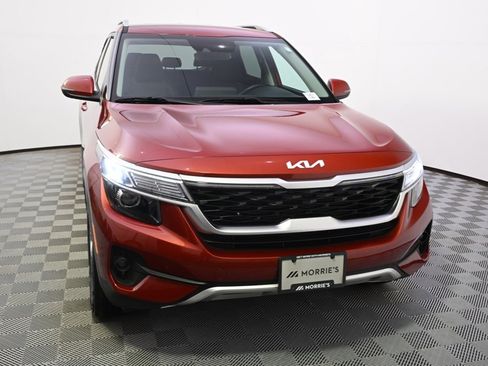 Used 2023 Kia Seltos S image 9