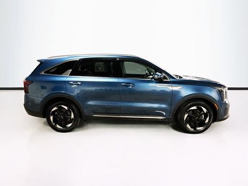 Used 2025 Kia Sorento EX w/ EX Panoramic Sunroof Package AWD/4WD image 8