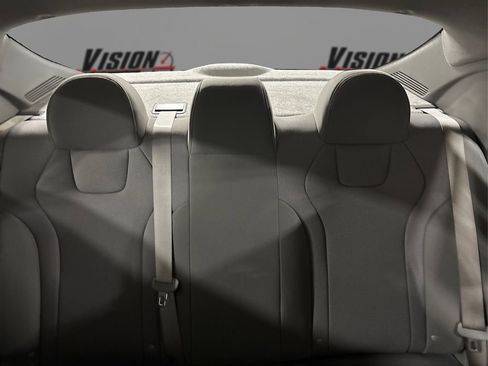 New 2025 Hyundai Elantra SE FWD image 18