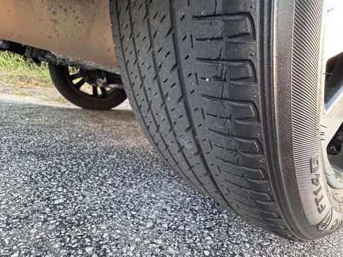 Used 2020 Nissan Kicks SV w/ Exterior Package image 37