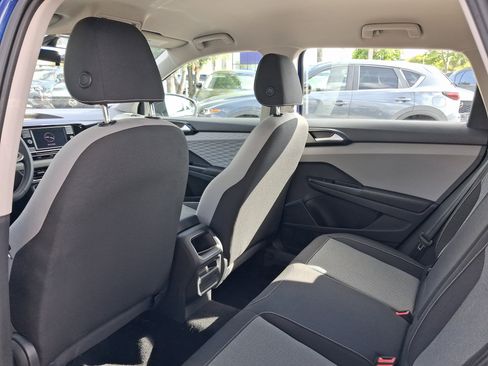 Used 2023 Volkswagen Taos S FWD image 6