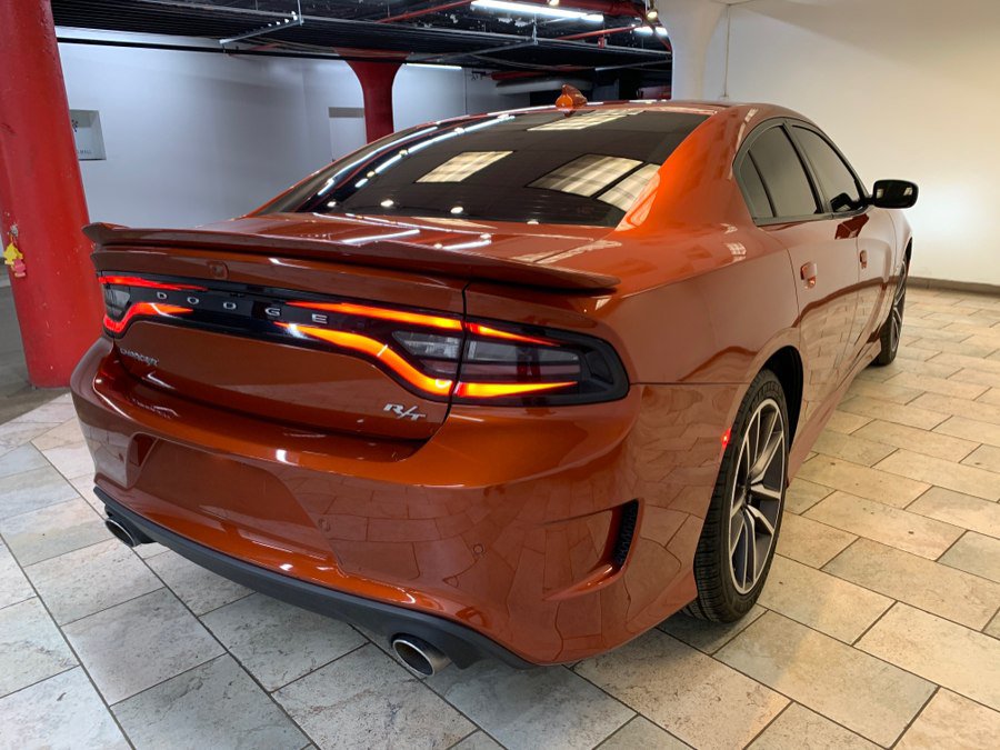 Used 2023 Dodge Charger R/T w/ Navigation & Travel Group RWD image 8