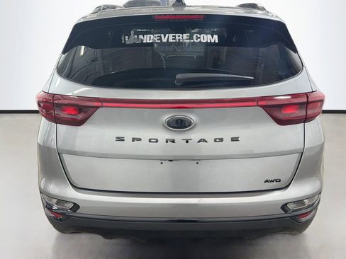 Used 2022 Kia Sportage Nightfall Edition AWD/4WD image 9