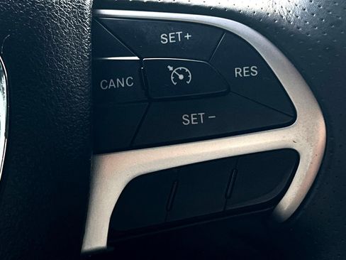 Used 2016 Dodge Charger R/T image 36