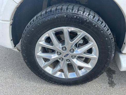 Used 2017 Ford Expedition Limited AWD/4WD image 11