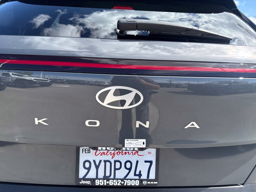 Used 2026 Hyundai Kona SEL Sport FWD image 9