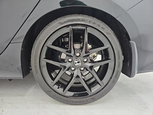Used 2025 Honda Civic Sport image 38