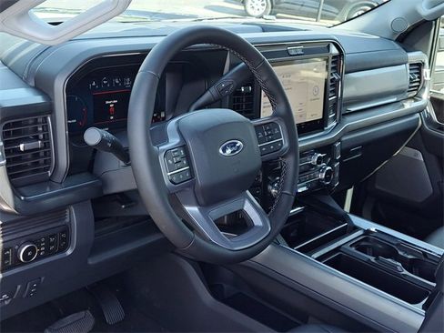 New 2025 Ford F350 Lariat w/ Lariat Ultimate Package image 31