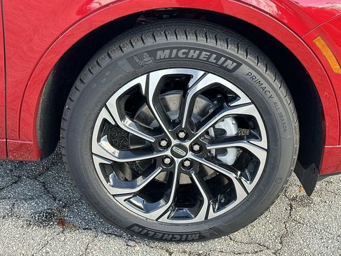 New 2026 Lincoln Nautilus Reserve image 12