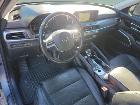 Used 2020 Kia Telluride SX w/ SX Prestige Package image 14
