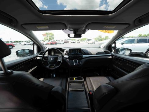 Used 2020 Honda Odyssey EX-L image 19