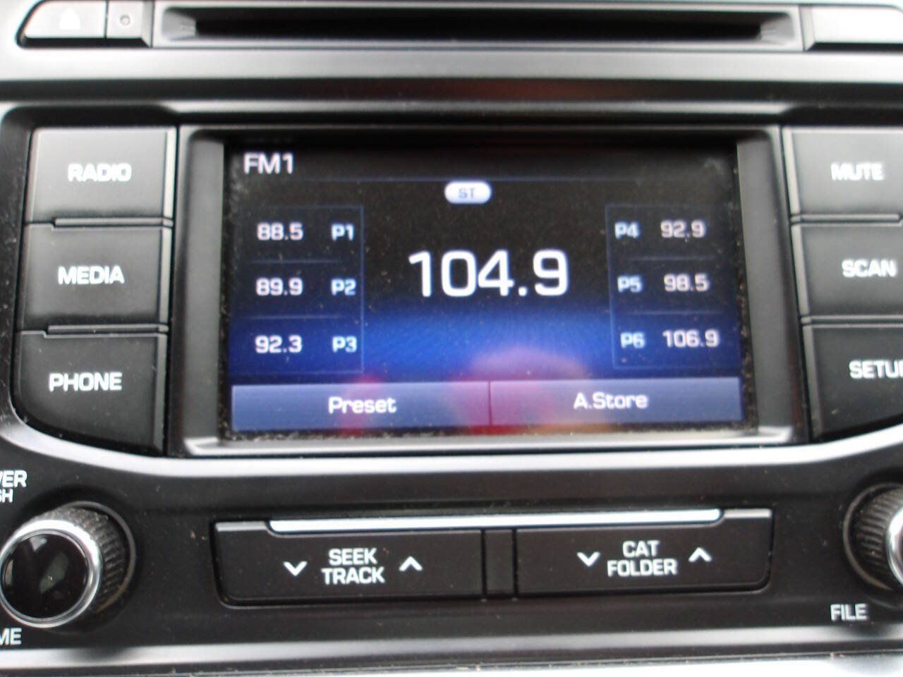 Used 2015 Hyundai Sonata SE w/ Option Group 02 FWD image 13