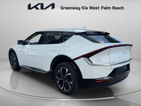 Used 2024 Kia EV6 Wind w/ Wind Technology Package RWD image 5
