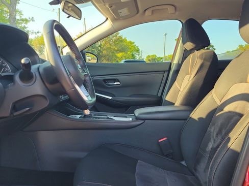 Used 2021 Nissan Sentra SR image 19