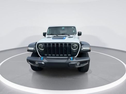 Used 2022 Jeep Wrangler Unlimited Rubicon 4xe w/ Cold Weather Group AWD/4WD image 3