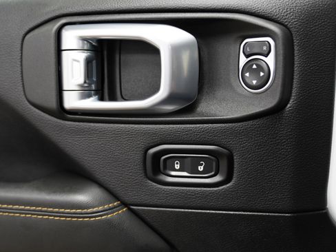 Used 2024 Jeep Wrangler Unlimited Rubicon 392 image 17