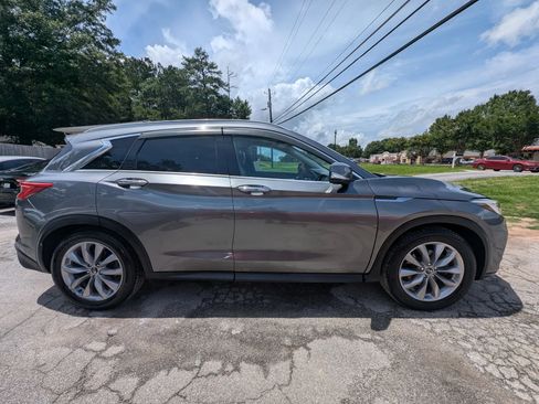 Used 2019 INFINITI QX50 Luxe AWD/4WD image 4