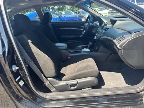 Used 2011 Honda Accord EX image 31