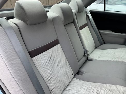 Used 2013 Toyota Camry LE FWD image 15