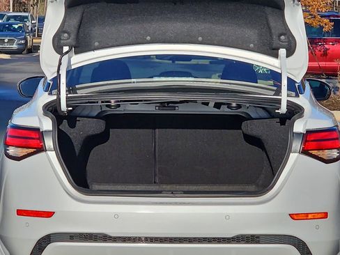 Used 2022 Nissan Sentra SV image 14