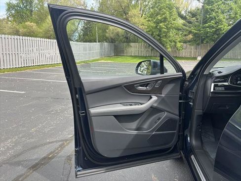 Certified 2025 Audi Q7 3.0T Premium Plus w/ Premium Plus Package image 21