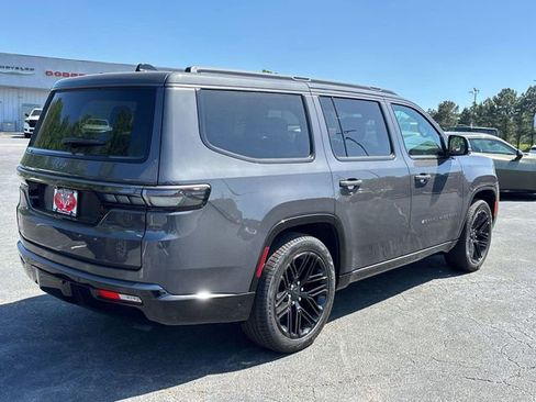 New 2026 Jeep Grand Wagoneer Limited AWD/4WD image 3