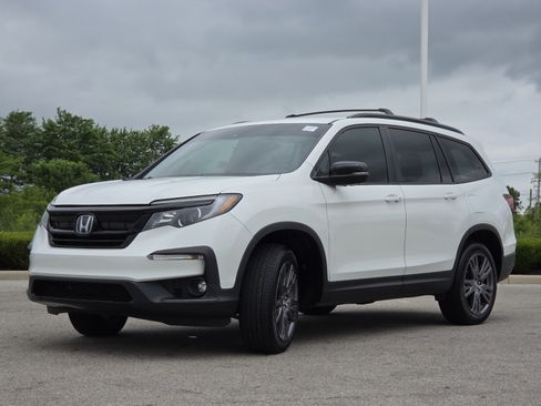 Used 2022 Honda Pilot Sport image 14