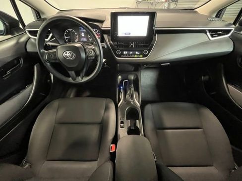Used 2023 Toyota Corolla LE FWD image 17