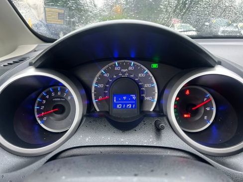 Used 2013 Honda Fit image 21