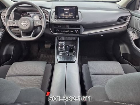 Used 2024 Nissan Rogue SV FWD image 12