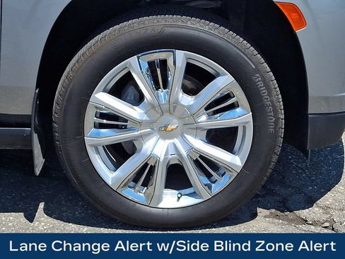 Used 2024 Chevrolet Tahoe High Country AWD/4WD image 28