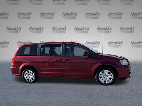 Used 2015 Dodge Grand Caravan SE w/ Quick Order Package 29E SE image 10