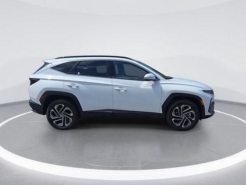 New 2026 Hyundai Tucson Limited AWD/4WD image 9