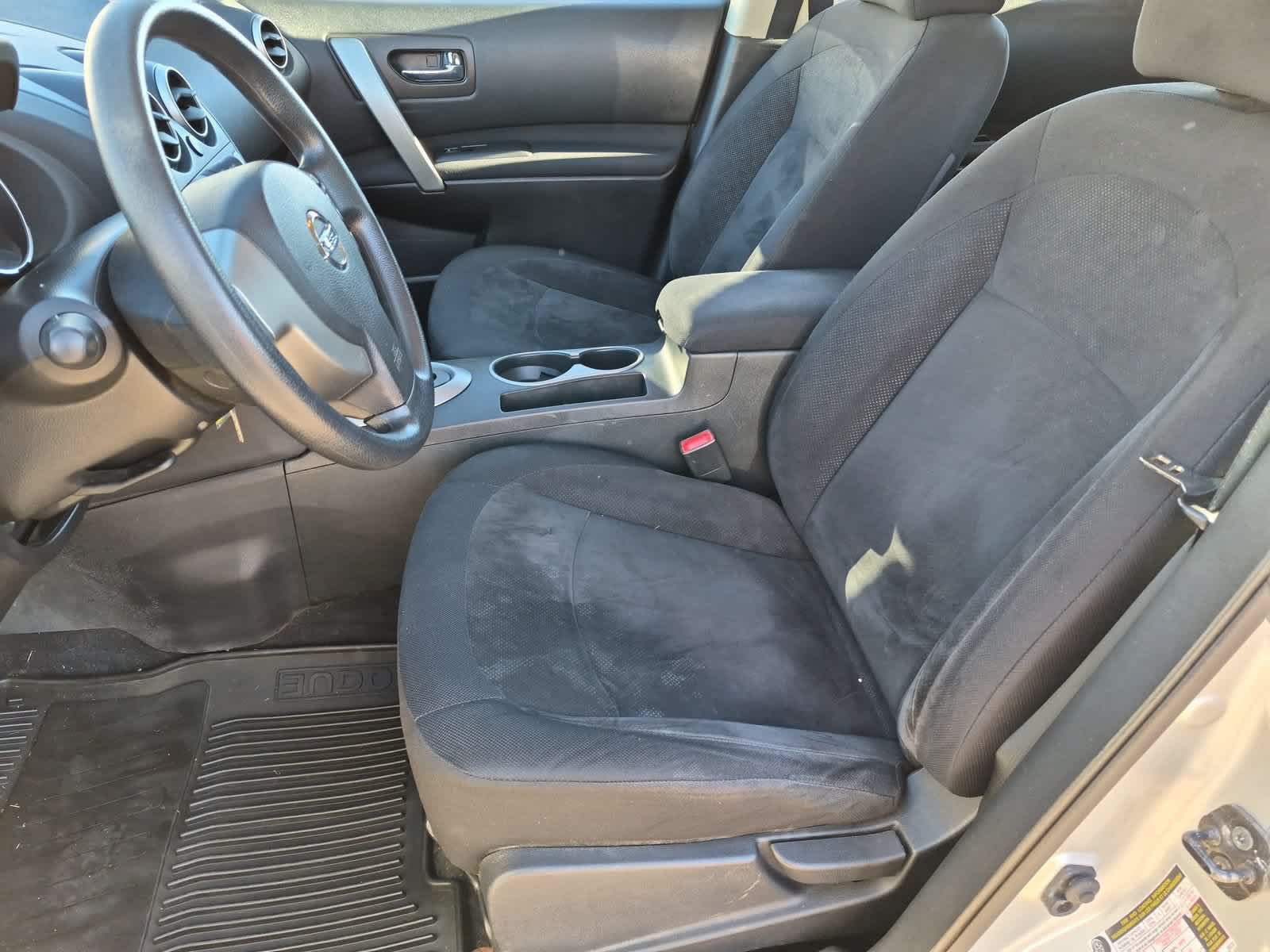 Used 2010 Nissan Rogue S AWD/4WD image 16