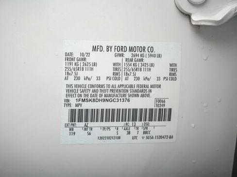 Certified 2022 Ford Explorer XLT w/ Equipment Group 202A AWD/4WD image 25