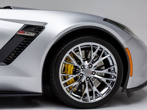 Used 2019 Chevrolet Corvette Z06 image 33